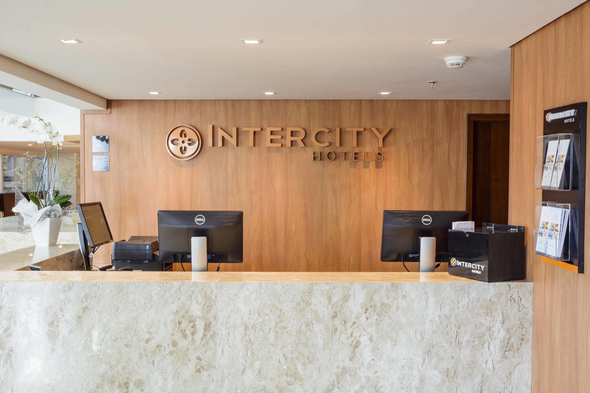 Intercity Salvador Aeroporto 라우로 데 프레이타스 외부 사진